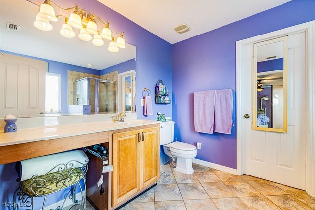 8010 Fountain Mist, Lehigh Acres, FL 33972