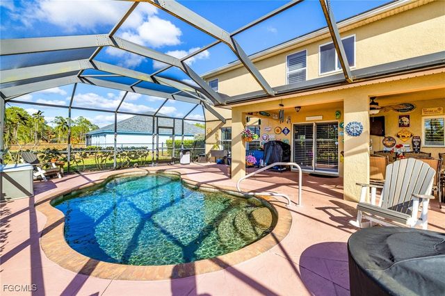 8010 Fountain Mist, Lehigh Acres, FL 33972