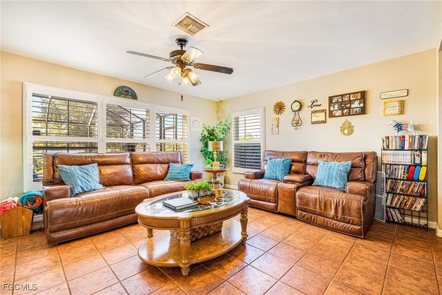 8010 Fountain Mist, Lehigh Acres, FL 33972