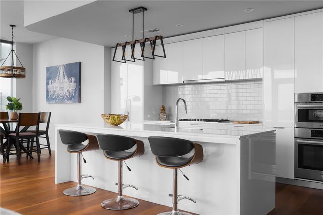 44 East Ave 2701, Austin, TX 78701