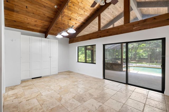 181 N SMOKEY MOUNTAIN ROAD, Seffner, FL 33584