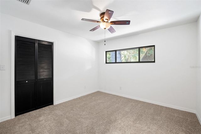 181 N SMOKEY MOUNTAIN ROAD, Seffner, FL 33584