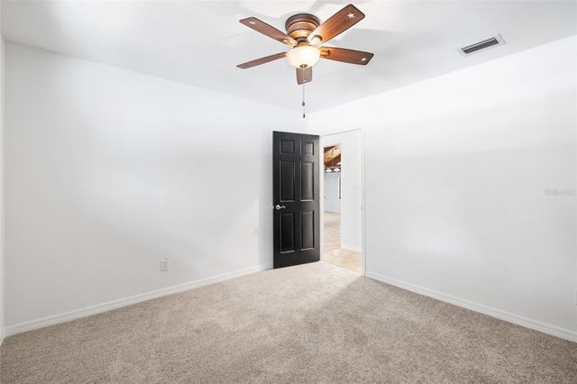 181 N SMOKEY MOUNTAIN ROAD, Seffner, FL 33584