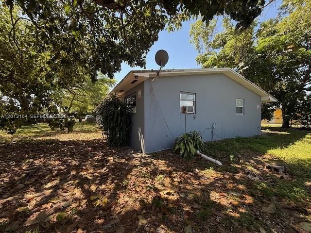 151 NW 164th ST, Miami, FL 33169