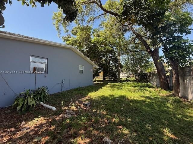 151 NW 164th ST, Miami, FL 33169