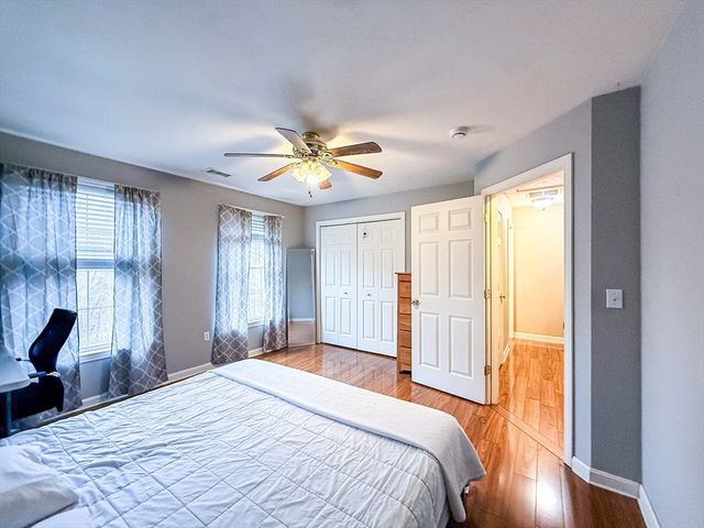 95 High St C, Uxbridge, MA 01569