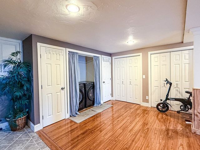 95 High St C, Uxbridge, MA 01569