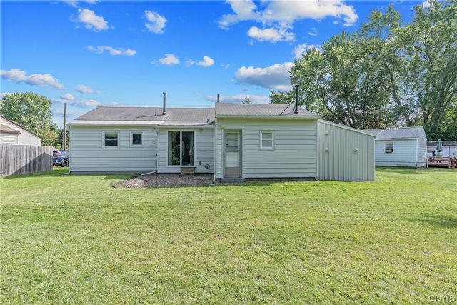 101 Frederick Drive, Salina, NY 13088