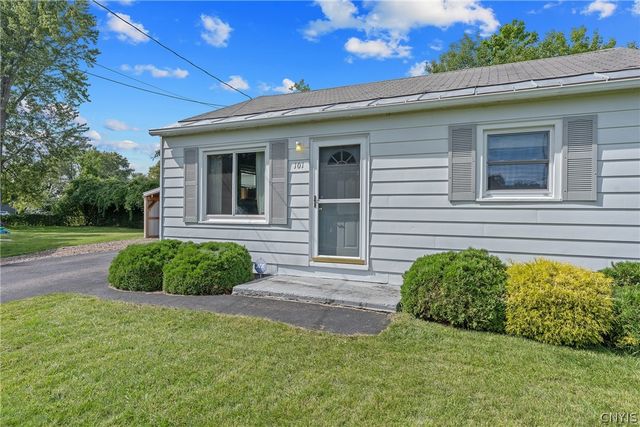 101 Frederick Drive, Salina, NY 13088
