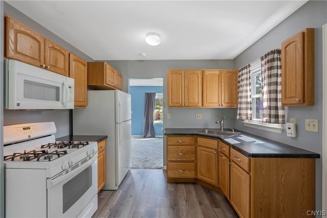 101 Frederick Drive, Salina, NY 13088