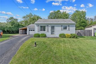 101 Frederick Drive, Salina, NY 13088