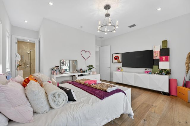 785 NE 70th Street, Boca Raton, FL 33487