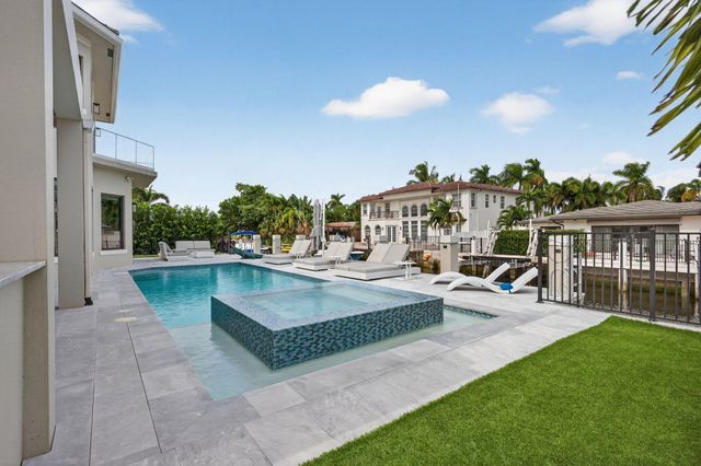 785 NE 70th Street, Boca Raton, FL 33487