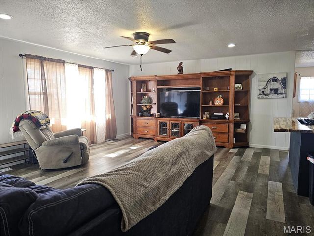 2112 County Highway 264, Gideon, MO 63848