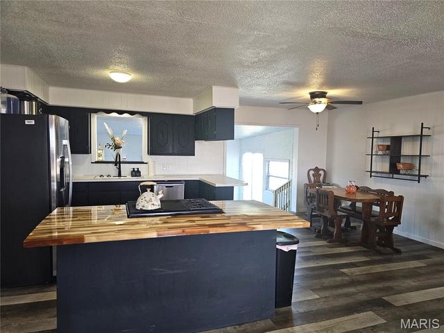 2112 County Highway 264, Gideon, MO 63848