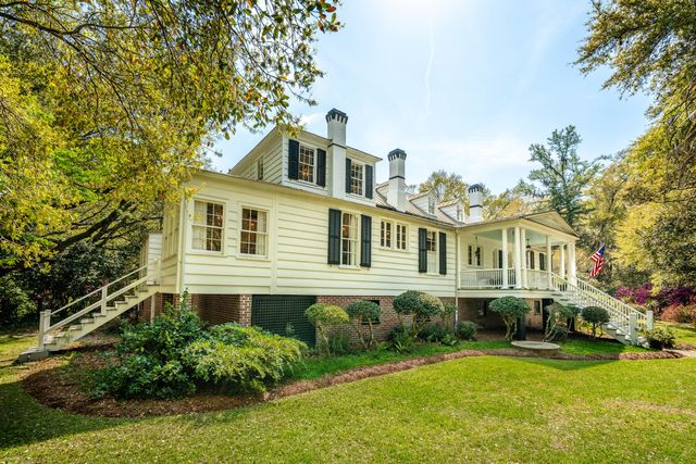 517 W Carolina Avenue, Summerville, SC 29483