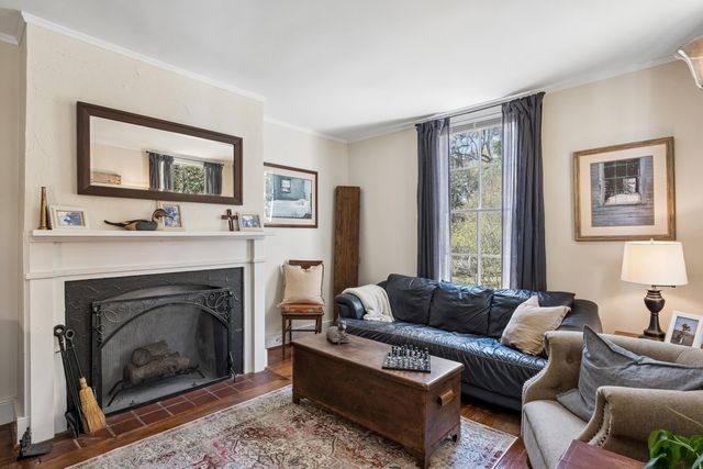517 W Carolina Avenue, Summerville, SC 29483