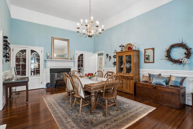 517 W Carolina Avenue, Summerville, SC 29483