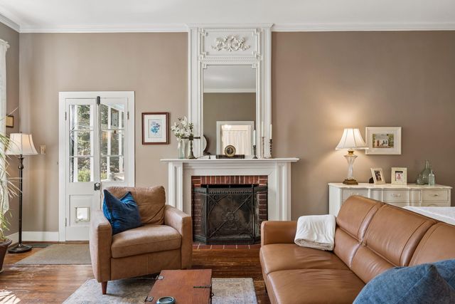 517 W Carolina Avenue, Summerville, SC 29483