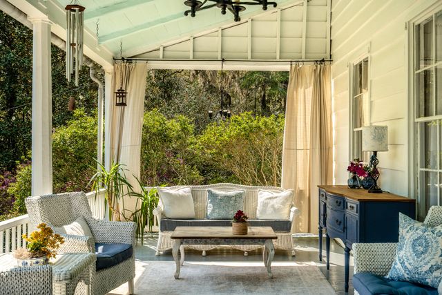 517 W Carolina Avenue, Summerville, SC 29483