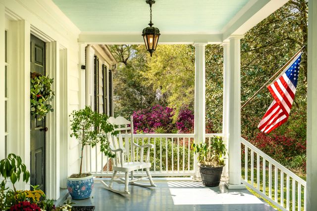 517 W Carolina Avenue, Summerville, SC 29483