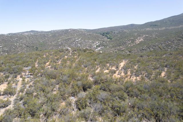 Victoria Drive 18, Alpine, CA 91901
