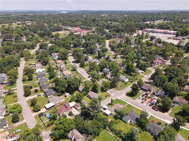 3809 Chaffee Drive, Fort Smith, AR 72904