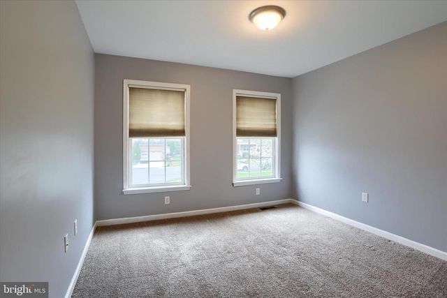 10 SPRING VIEW CT, Mechanicsburg, PA 17050