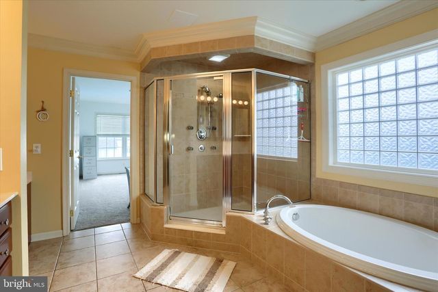 10 SPRING VIEW CT, Mechanicsburg, PA 17050