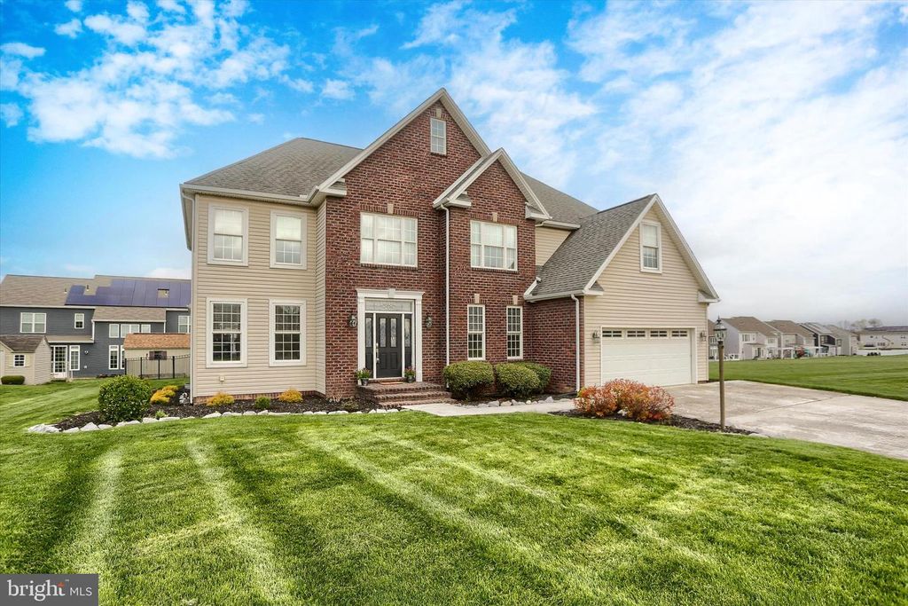 10 SPRING VIEW CT, Mechanicsburg, PA 17050