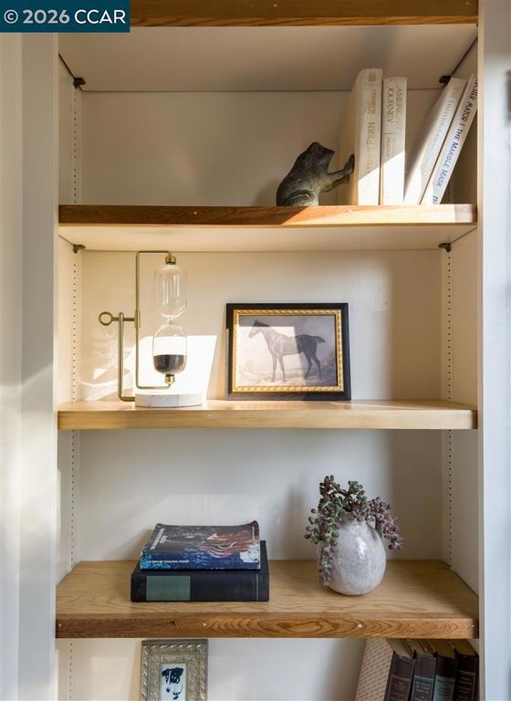 Image 43 of property listing at 1239 1239 Geneva St, Glendale, CA 91207