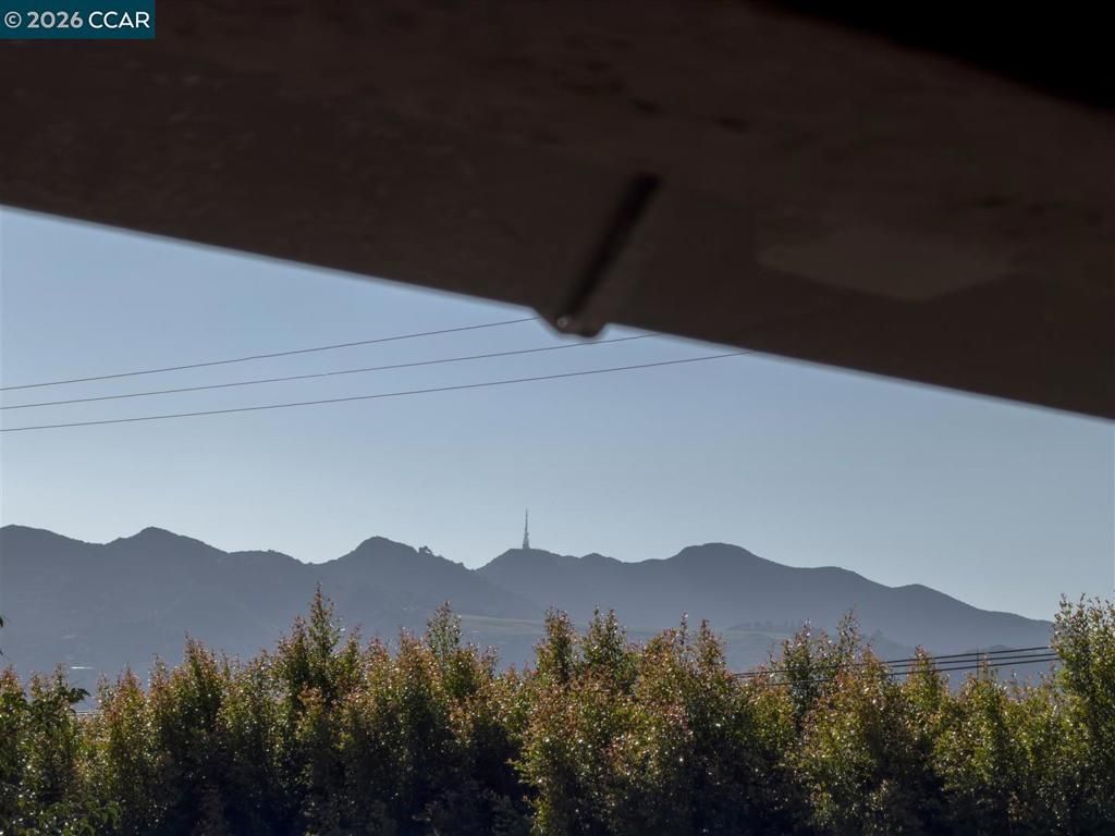 Image 45 of property listing at 1239 1239 Geneva St, Glendale, CA 91207