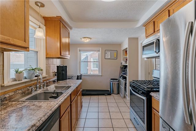 3809 Warrendale Road, South Euclid, OH 44118