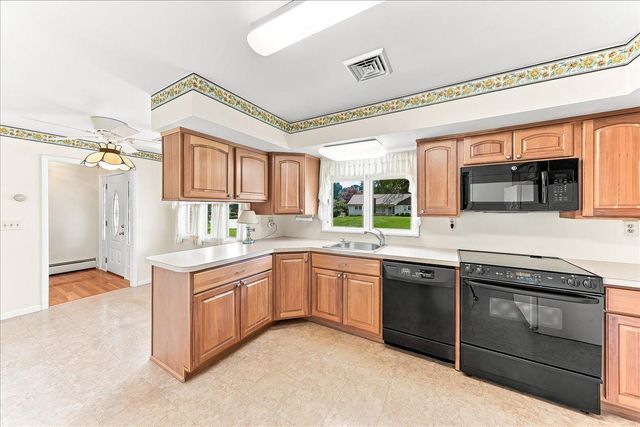 33 VAUX LN, Phoenixville, PA 19460