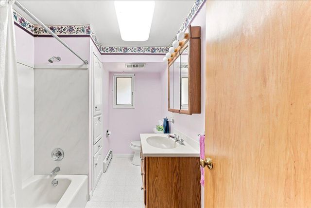 33 VAUX LN, Phoenixville, PA 19460