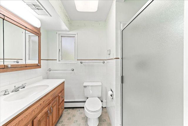 33 VAUX LN, Phoenixville, PA 19460