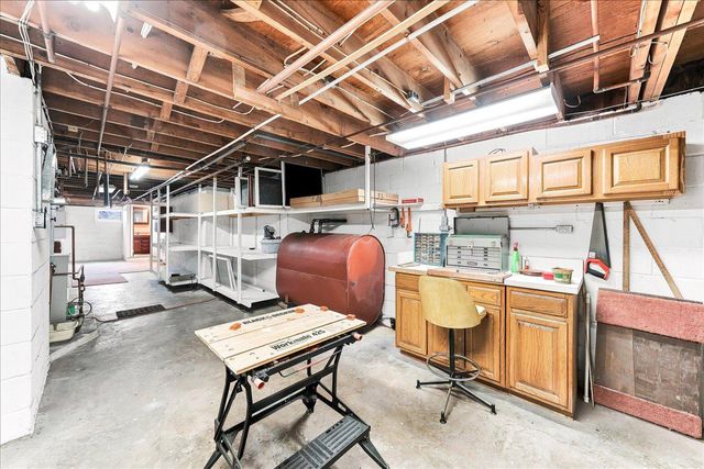 33 VAUX LN, Phoenixville, PA 19460