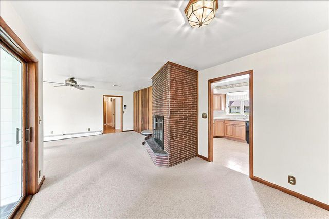 33 VAUX LN, Phoenixville, PA 19460