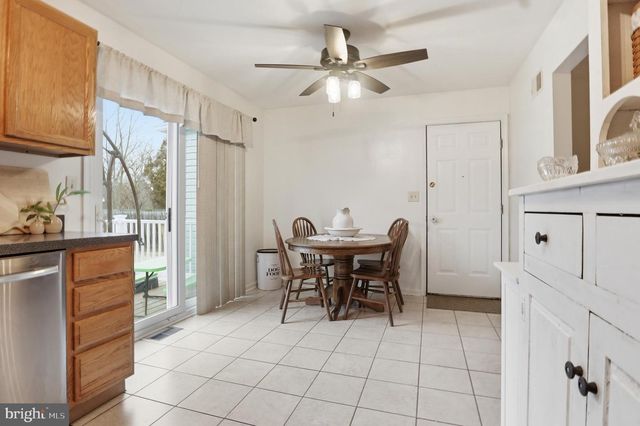 51 ABBOTTS DR, Abbottstown, PA 17301