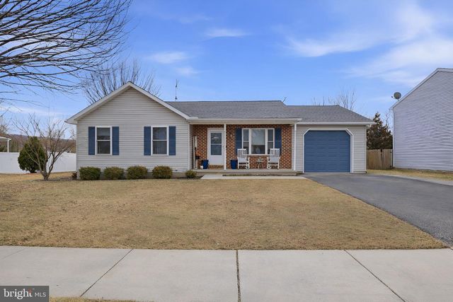 51 ABBOTTS DR, Abbottstown, PA 17301