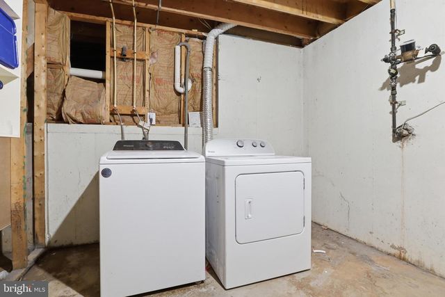 51 ABBOTTS DR, Abbottstown, PA 17301