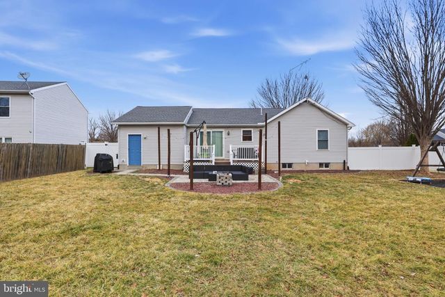 51 ABBOTTS DR, Abbottstown, PA 17301