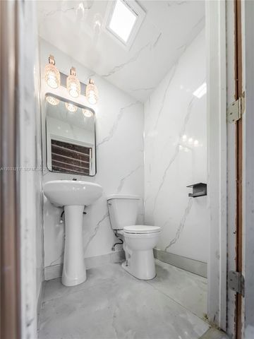 21060 SW 213th Ave, Road, Miami, FL 33187