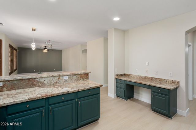 13636 W MAUNA LOA Lane, Surprise, AZ 85379