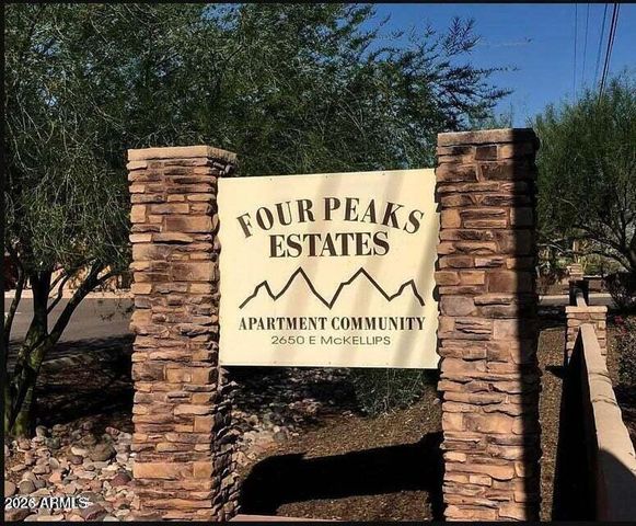 2650 E MCKELLIPS Road 145, Mesa, AZ 85213