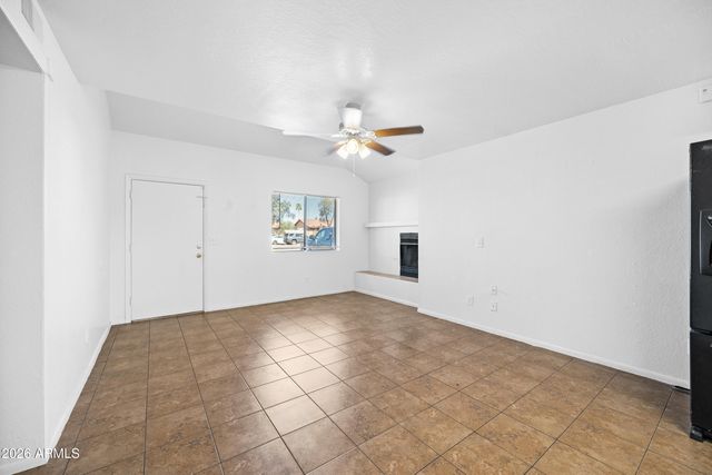 2650 E MCKELLIPS Road 145, Mesa, AZ 85213