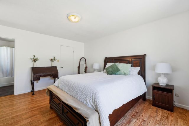 1156 Rosa Del Rio Way, Sacramento, CA 95822