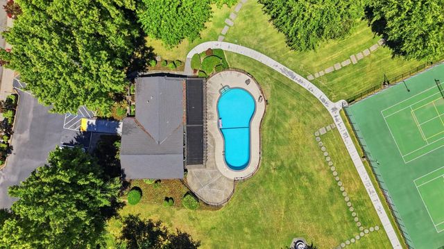 1156 Rosa Del Rio Way, Sacramento, CA 95822