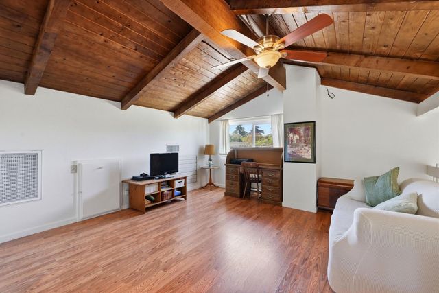 1156 Rosa Del Rio Way, Sacramento, CA 95822