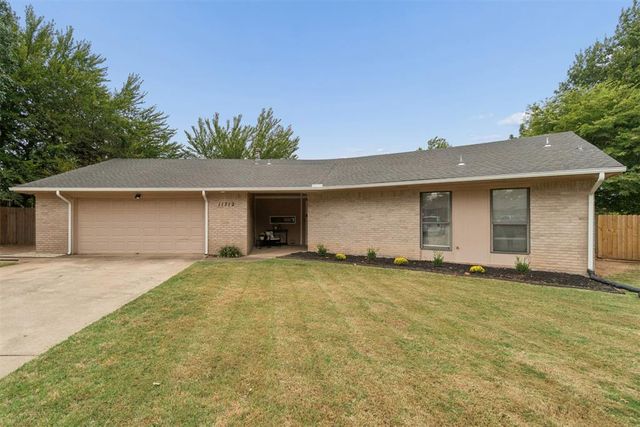 11712 NW 117th Street, Yukon, OK 73099
